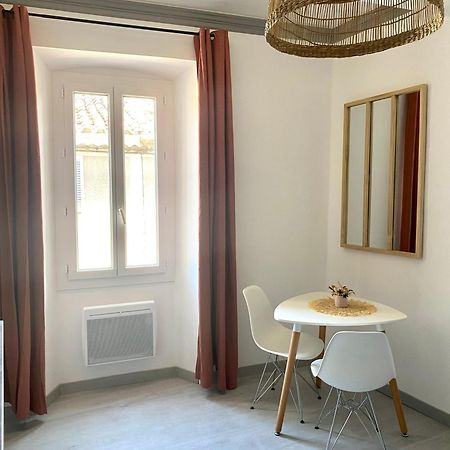 Le Studio En Provence Saint Didier  Екстериор снимка