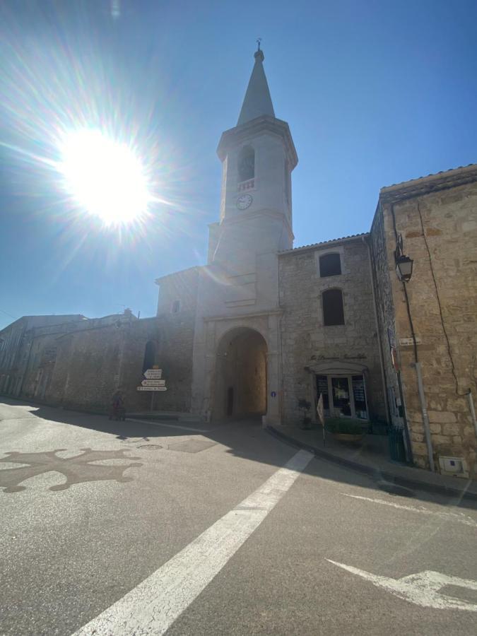 Le Studio En Provence Saint Didier  Екстериор снимка